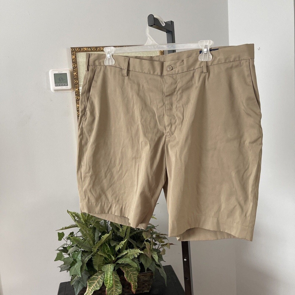 Polo Ralph Lauren Men 42 Shorts Stretch Classic Fit 9.5" Inseam, 5 Pocket Beige